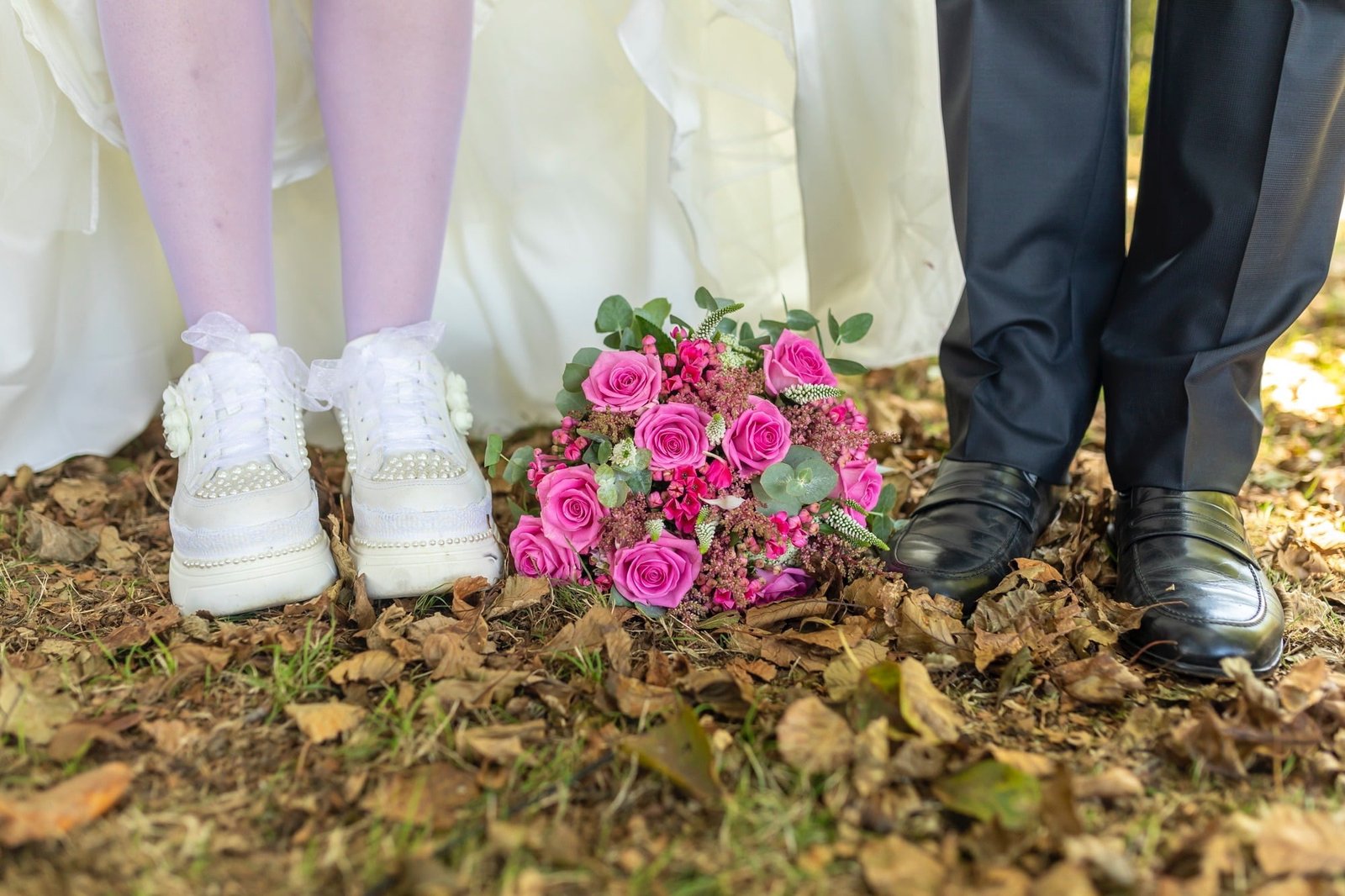 Cómo convertí unos tenis en zapatos de boda perfectos