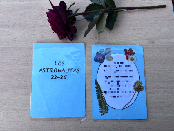 Tarjeta floral plastificada - Imagen 2