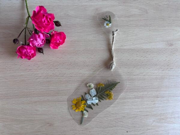 Marcapáginas de flores prensadas - Imagen 6